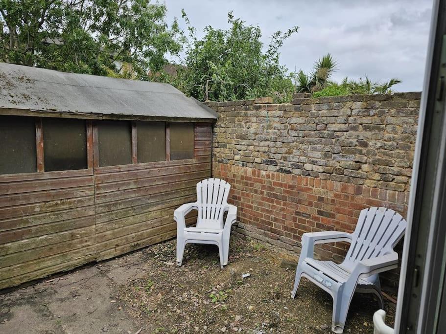 Beautiful Garden Flat Near Central Londra Exterior foto